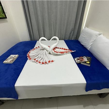 16m² studio Appartement, met 1 privé badkamer in Malaat Manilla Buitenkant foto