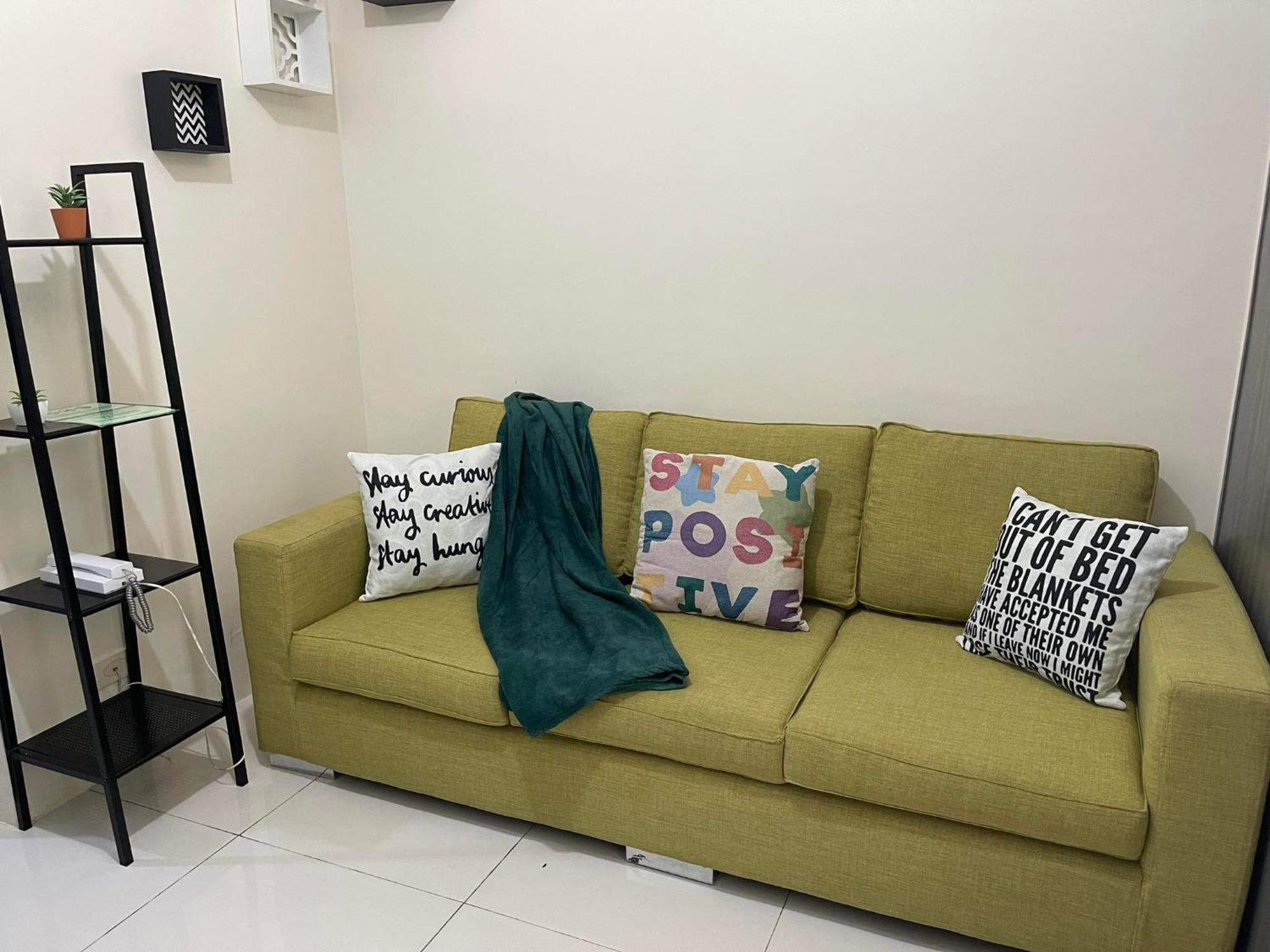 16m² studio Appartement, met 1 privé badkamer in Malaat Manilla Buitenkant foto