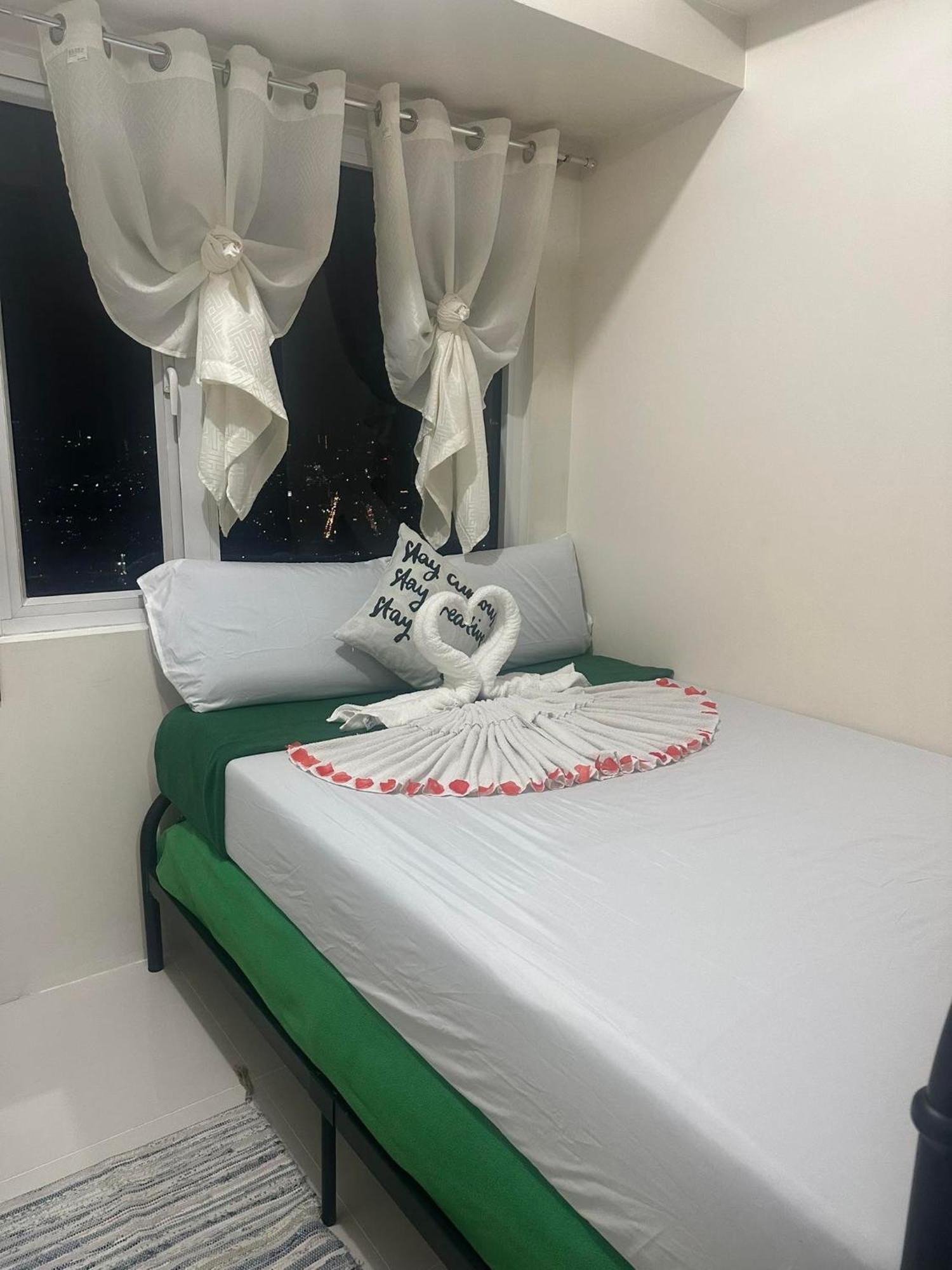 16m² studio Appartement, met 1 privé badkamer in Malaat Manilla Buitenkant foto
