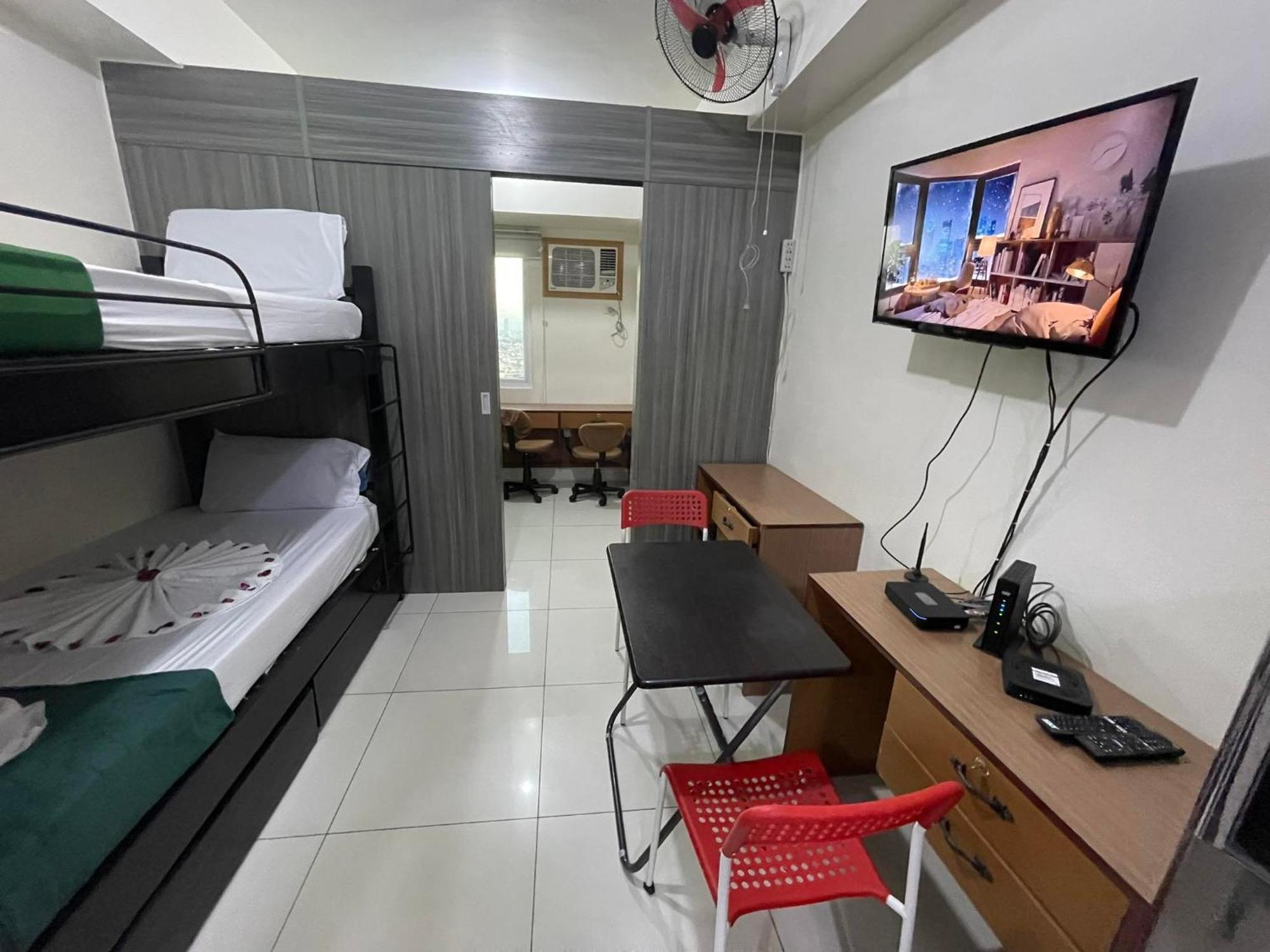 16m² studio Appartement, met 1 privé badkamer in Malaat Manilla Buitenkant foto