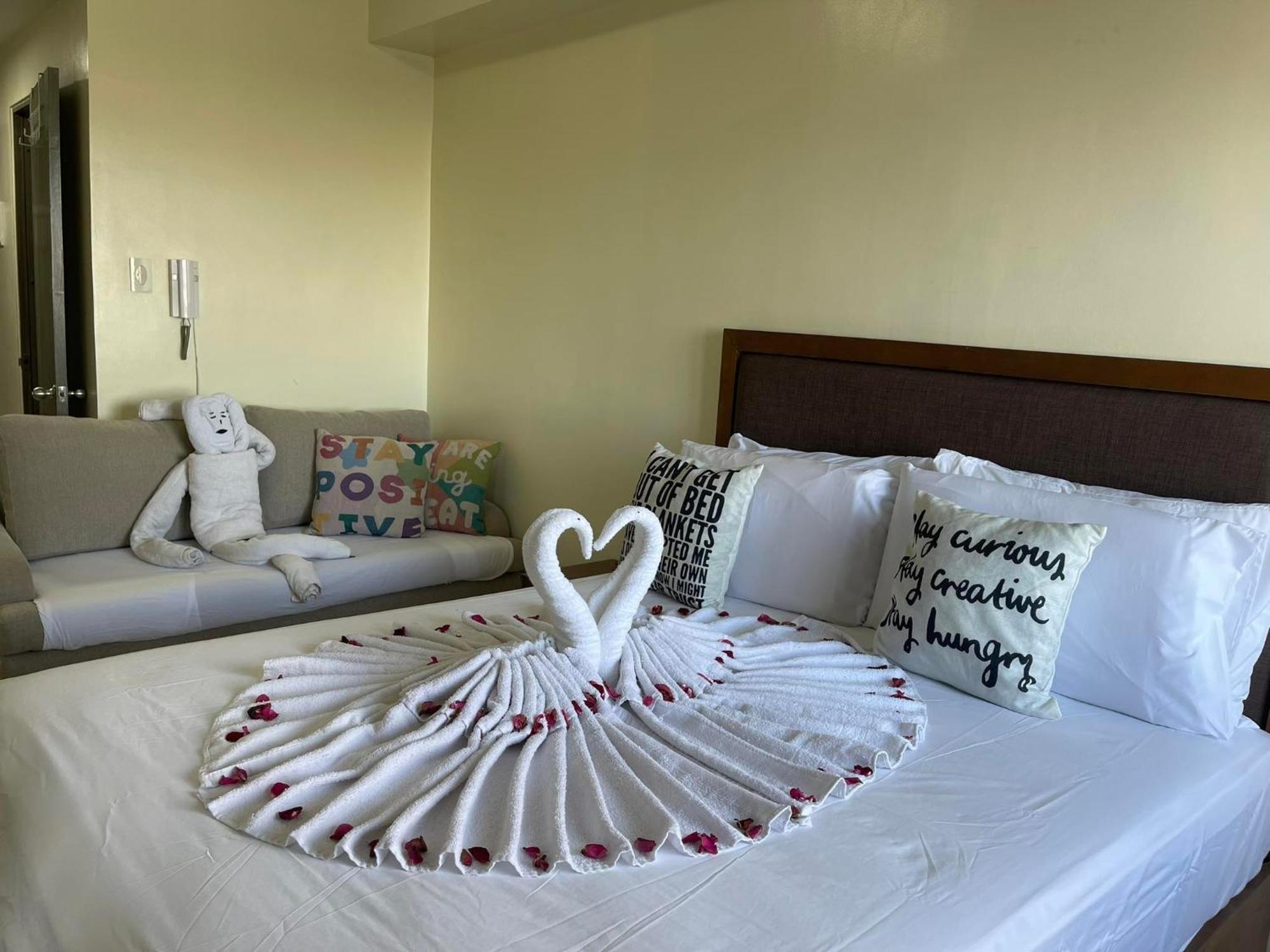 16m² studio Appartement, met 1 privé badkamer in Malaat Manilla Buitenkant foto
