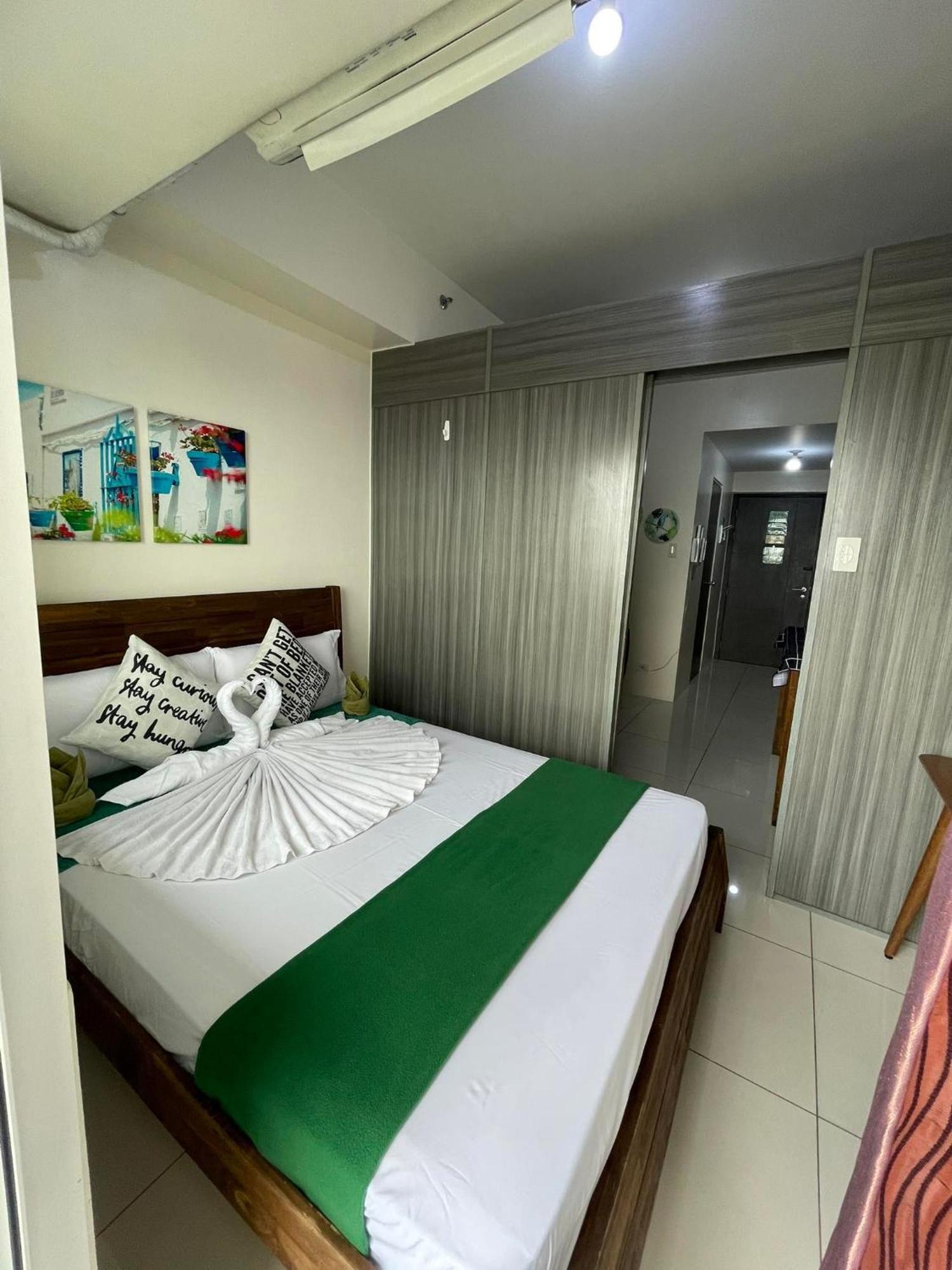 16m² studio Appartement, met 1 privé badkamer in Malaat Manilla Buitenkant foto