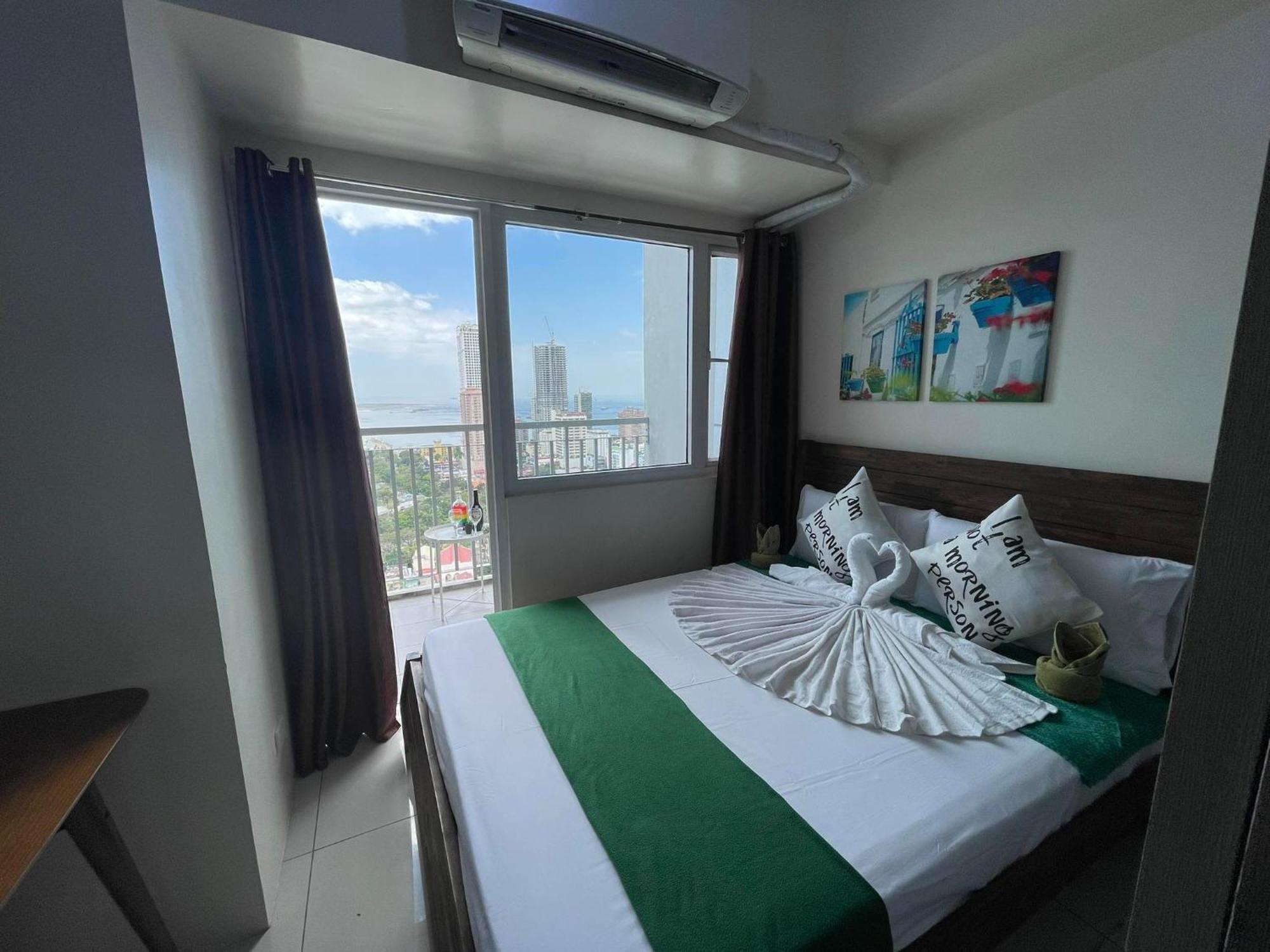 16m² studio Appartement, met 1 privé badkamer in Malaat Manilla Buitenkant foto